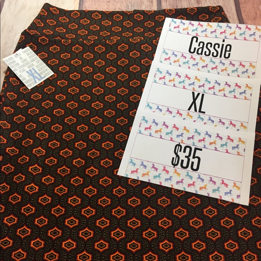 Cassie skirt